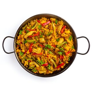 Paella De Pollo Y Verdura