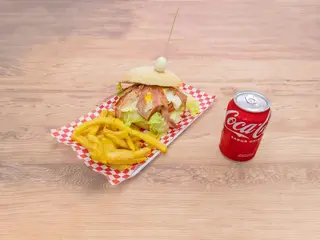 Combo Hamburguesa Perro Loco, Patatas Fritas y Bebida
