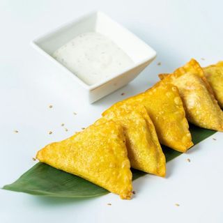 SAMOSAS