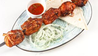 Мини-шашлык из куриного филе 