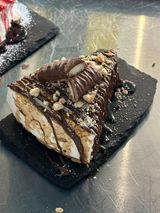 Fetta di torta speciale twix