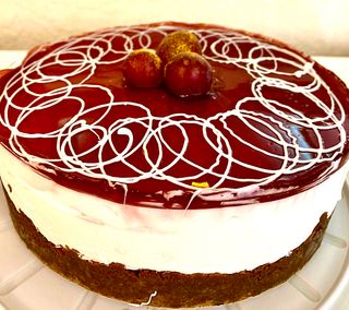 Торт Вишнево-лимонний чізкейк (1кг)