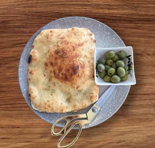 Focacia cu rozmarin si sare 290g