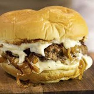Hamburguesa De Crema De Queso Roquefort