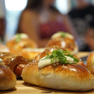 Calzone prosciutto e mozzarella