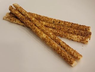 Salty sticks with sesame