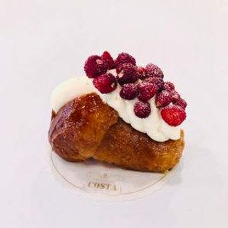 Babà con panna