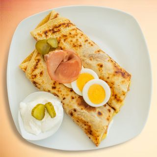 Palačinka sir i pečenica