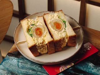 TAMAGO SANDO