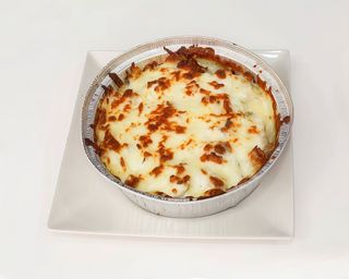 Plato gratinado con carne de kebab