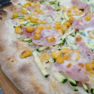 Pizze al pezzo bianche - zucchine e cotto