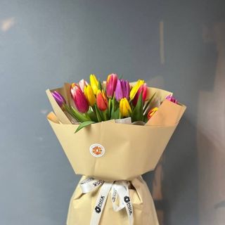  Букет из 19 тюльпанов микс