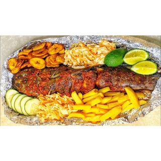 Catfish BBQ With Sauce, Chips And Ketchup