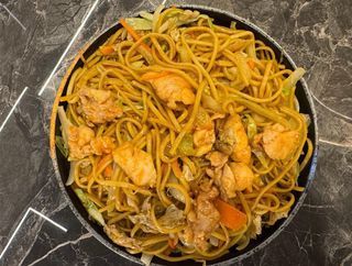 Massa Salteada com Frango