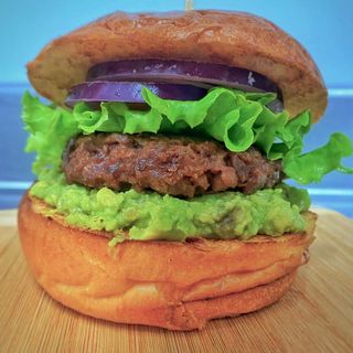 BEYOND BURGER_