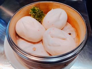 Pane coniglio con crema di uova - 3 pezzi