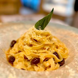 Талиателе алиолио (300г)