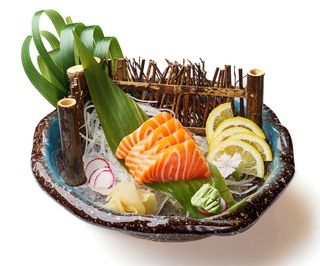 323.Sashimi De Salmón(4uds)