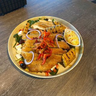 Salata Greek House