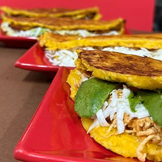 CACHAPA REINA PEPIADA