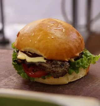 Стейк бургер