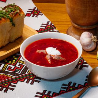 Borscht with Meat
