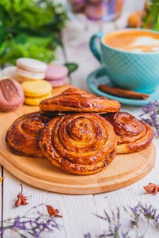 Улитка с изюмом