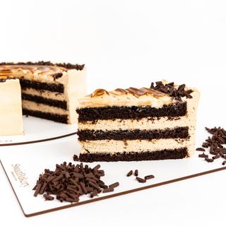 Porción De Chocolate Y Dulcce De Leche