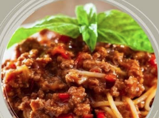 Tallarines Bolognesa