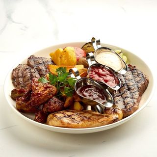 Мясной микс-сет (670г)