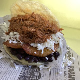 Arepa “Pabellón”