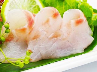 Sashimi di branzino - 12 pezzi