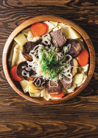 Бешбармак из мясного ассорти