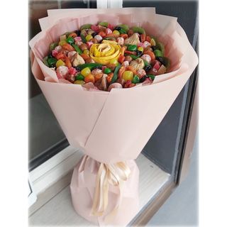 Букет з сухофруктів