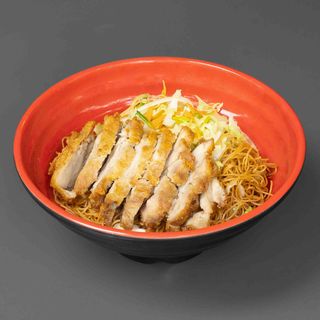 Massa de arroz com Frango Tori