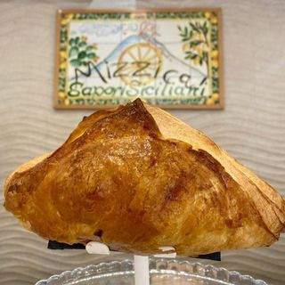 Patè al prosciutto, mozzarella e pepe nero