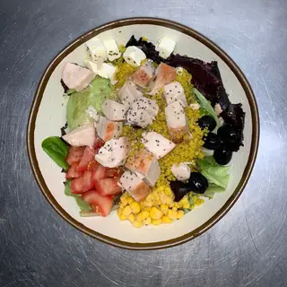 Ensalada De Quinoa Y Cúrcuma