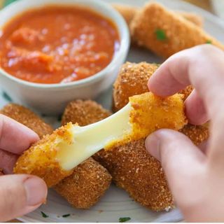 Palitos de mozzarella