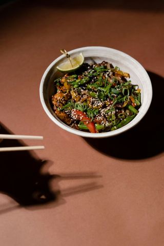 TERIYAKI UDON Z KURCZAKIEM