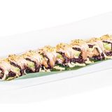 Uramaki black flambè roll