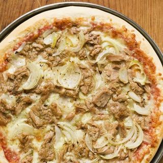 Pizza tonno