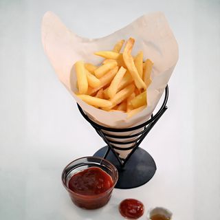 Картопля фрі (170/50г)