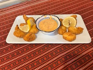 კრევეტები პანკოში სოუსით