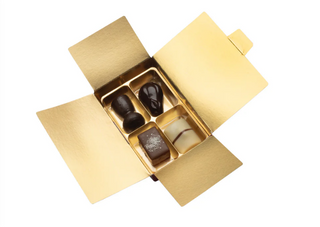 Ballotine Clasic 4 praline belgiene Valentino