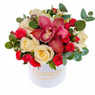 Квіти в коробці"Тільки для тебе"+ Raffaello