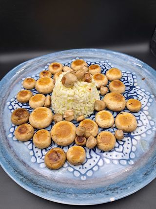 Pečurke na žaru na podlozi od riže 250 gr