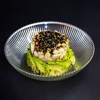 TARTAR DE PEZ MANTEQUILLA