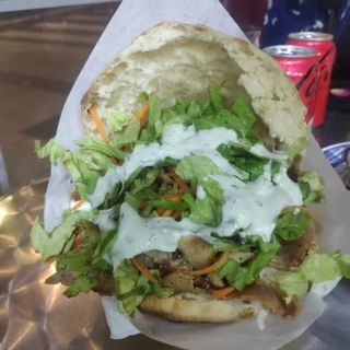 Kebab Mixto Con Papas