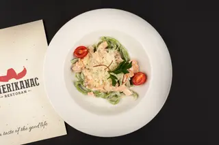 Domaća pasta sa dimljenim lososom