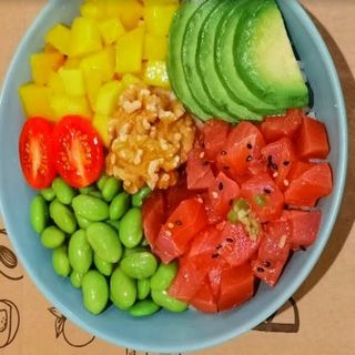 56. Poke Atún